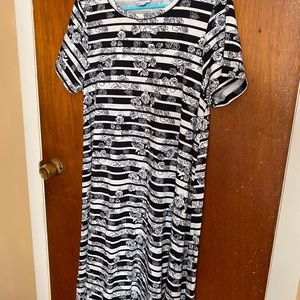 LulaRoe Carly